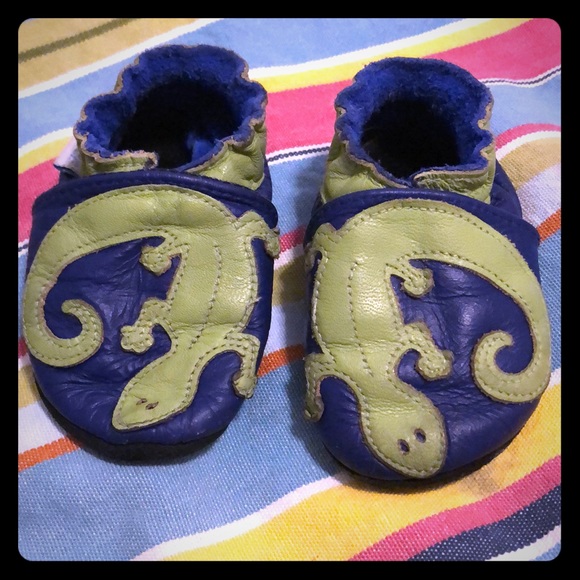 Robeez 0-6 Months slip on footwear - Picture 1 of 3